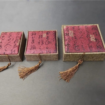 Gyűjtői kiadású ékszerdoboz asztali tároláshoz | Papíralapú kivitelezés, porálló, kreatív stílus