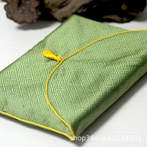 Kínai stílusú ékszer táska brokát anyagból, többfunkciós és hordozható, por- és nedvességálló, asztali tároláshoz