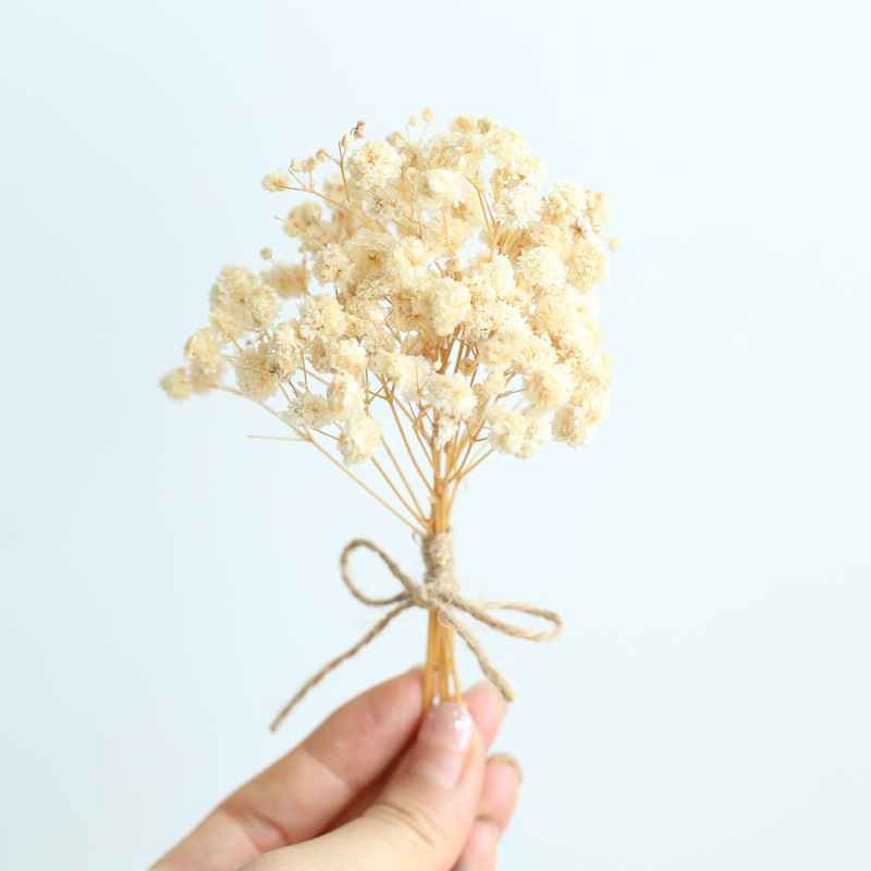 Мини букет от сушени цветя и вечни рози — Praise Village