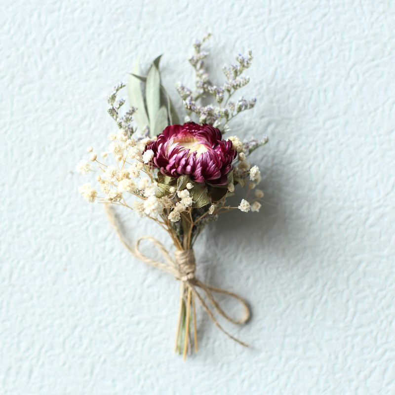 Мини букет от сушени цветя и вечни рози — Praise Village