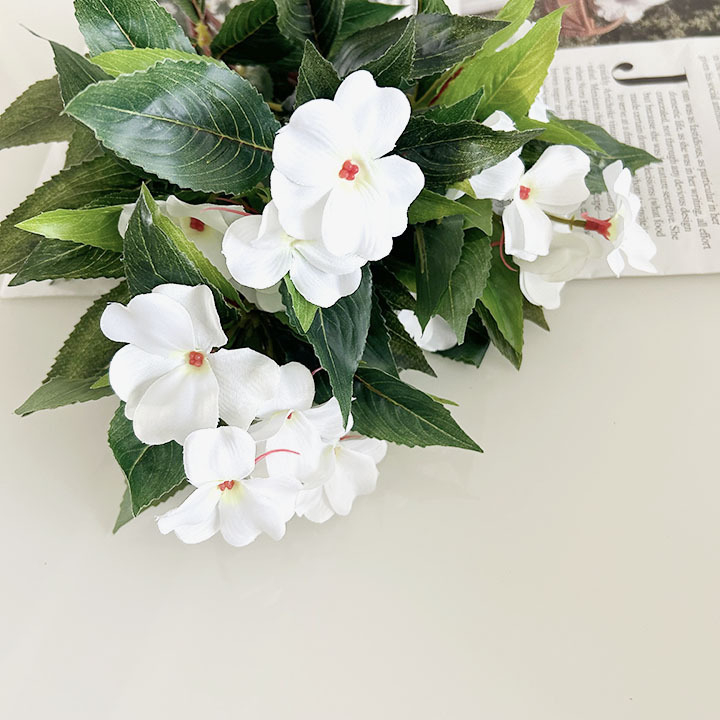 Umjetni cvijet od svile - buket sa 7 grančica rhododendrona i impatiensa, za kućnu i vanjsku dekoraciju. Brand yc; Materijal: Silk flower; Vrsta: Cactus