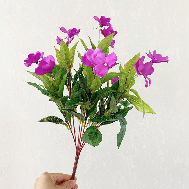Umjetni cvijet od svile - buket sa 7 grančica rhododendrona i impatiensa, za kućnu i vanjsku dekoraciju. Brand yc; Materijal: Silk flower; Vrsta: Cactus