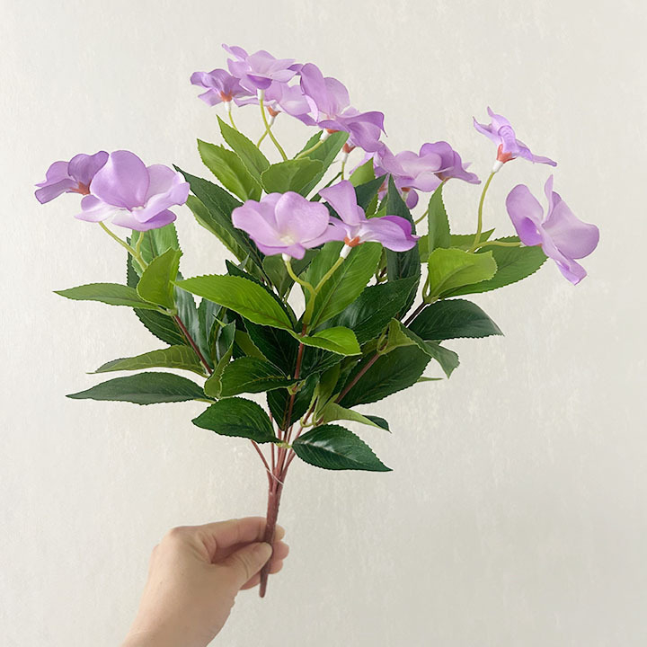 Umjetni cvijet od svile - buket sa 7 grančica rhododendrona i impatiensa, za kućnu i vanjsku dekoraciju. Brand yc; Materijal: Silk flower; Vrsta: Cactus