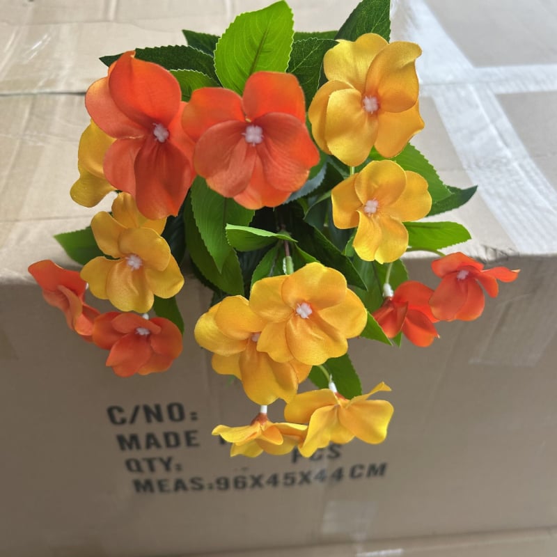 Umjetni cvijet od svile - buket sa 7 grančica rhododendrona i impatiensa, za kućnu i vanjsku dekoraciju. Brand yc; Materijal: Silk flower; Vrsta: Cactus