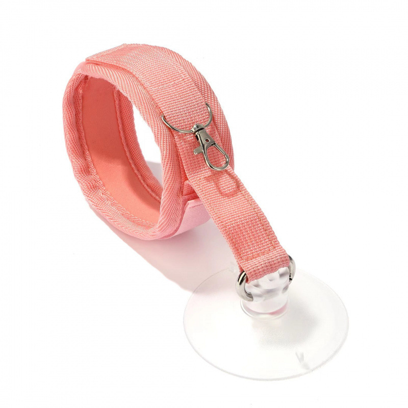 Kaķa vannas piesaistes līdzeklis ar anti-skrāpējošu kakla auklu – Zīmols Unique; Kategorija: Citas tīrīšanas un skaistumkopšanas preces; Piemērots: kaķiem