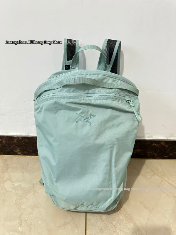 Unisex nylonový batoh na voľnočasové cestovanie, ergonómsky chrbtový panel, priečinok na 10-palcový notebook, kapacita <20 L