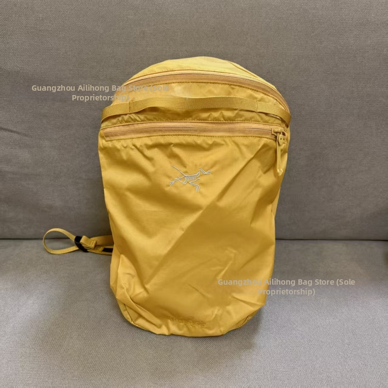 Unisex nylonový batoh na voľnočasové cestovanie, ergonómsky chrbtový panel, priečinok na 10-palcový notebook, kapacita <20 L