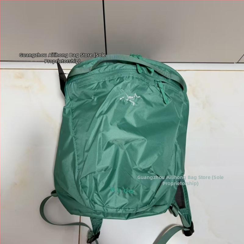 Unisex nylonový batoh na voľnočasové cestovanie, ergonómsky chrbtový panel, priečinok na 10-palcový notebook, kapacita <20 L