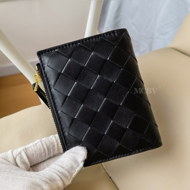 MCBV Δερμάτινο κοντό πορτοφόλι με υφαντό από προβατίνα, φερμουάρ, θήκη για κάρτες και κέρματα, αστικός μινιμαλισμός, μονόχρωμο σχέδιο