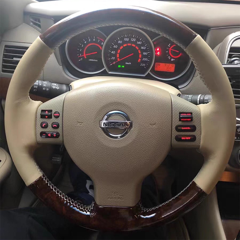 Ručno šivana kožna navlaka za volan za Nissan Sylphy Classic (Liwei, Yida, Tiida), potpuna zaštita