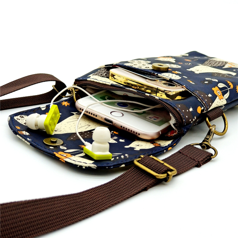 Crossbody torbica za mobitel s više unutarnjih pretinaca, vertikalno kvadratnog oblika, poliester, s unutarnjim slojem, jedna naramenica