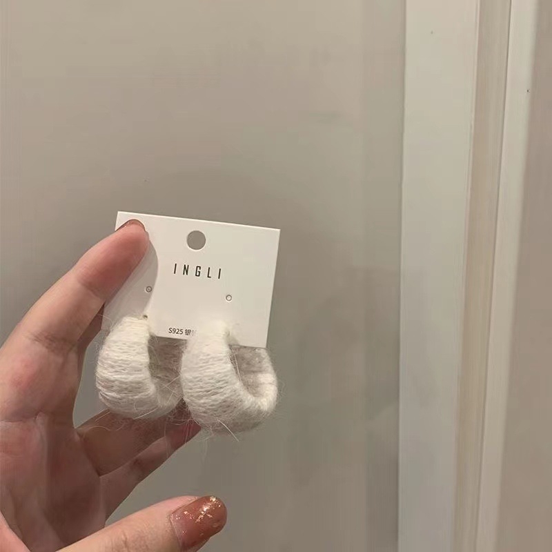 Naušnice od plišaste vune, geometrijski dizajn, elektroplatiniranje završne obrade, korejski stil, unisex