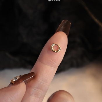 Ушна костна халка Jennie стил, супер мини, гладка повърхност, прост пръстен (Материал: Друго; Стил: Ниша; Година/Сезон: Друго)