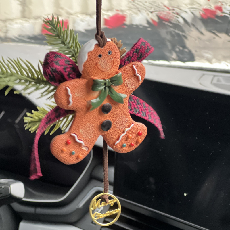 Auto viseći ukras s citrusnim aromom, plastični materijal, stil light luxury, unutarnja dekoracija • Marka Trendy Cool Bear
