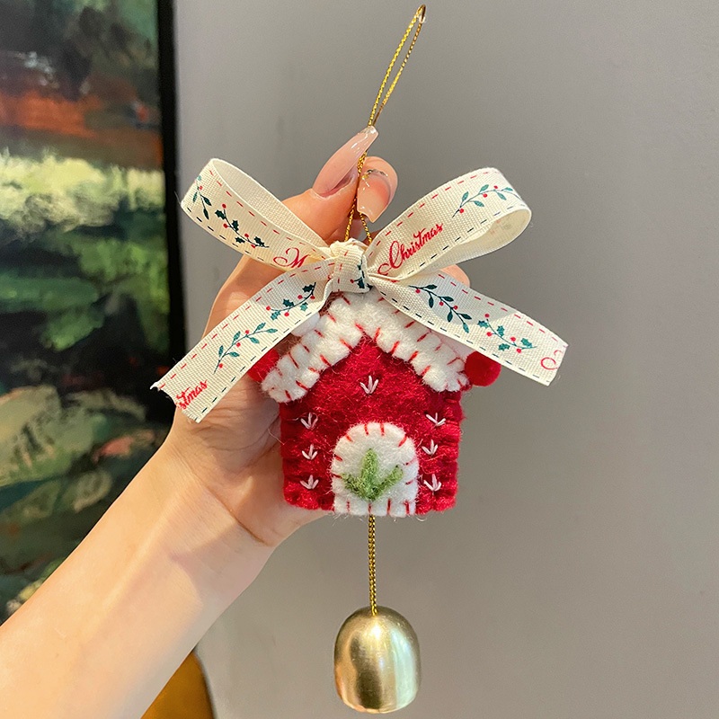Ručne háčkovaná vlnená vianočná ponožka so srdiečkami, slzičkami a zvončekmi, karikatúrna vysokokvalitná ozdoba, pôvod Yiwu