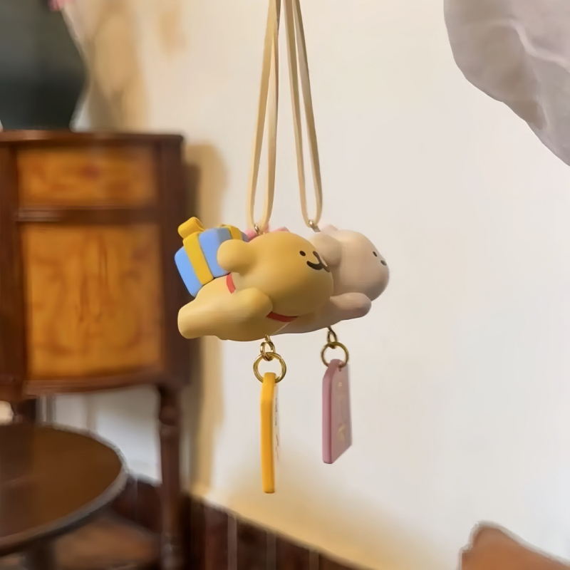 Висулка за кола в стил карикатура, пластмасова, за вътрешно декориране, автомобилни украшения