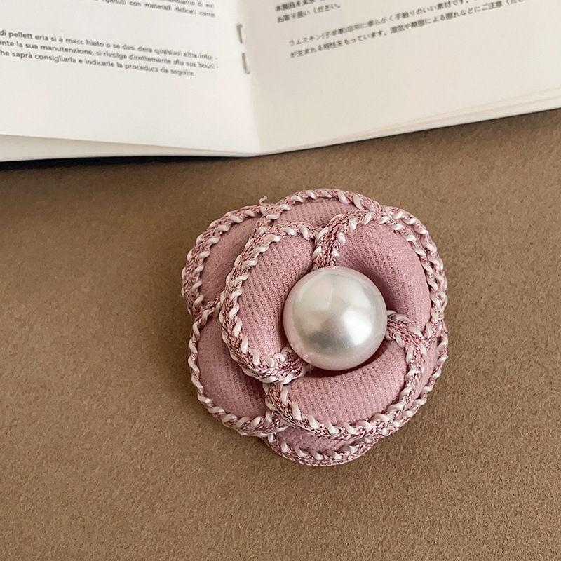 Ronerai Camellia Pearl Bross — Metalni geometrijski oblik, Elektroplatiranje, INS stil, Ženski ukras