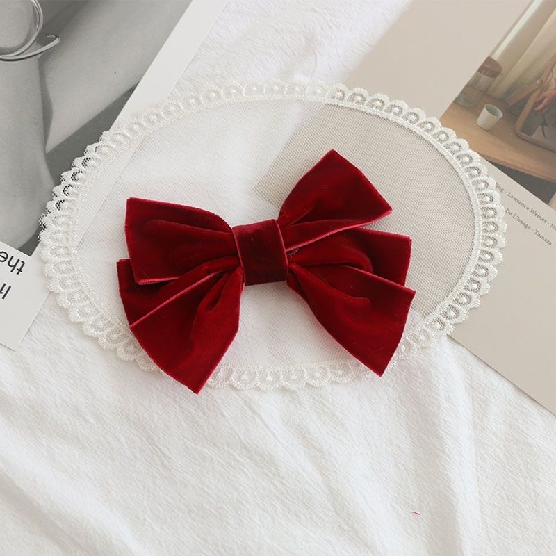 Masnis broš, vintage stílus, textil anyag, dekoráció