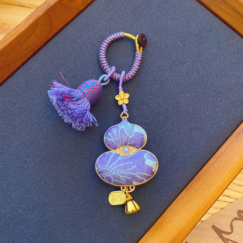 Ručne vyrobený medailón zo tekvice – dvojstranný, zliatina, kvetinový vzor, čínsky štýl