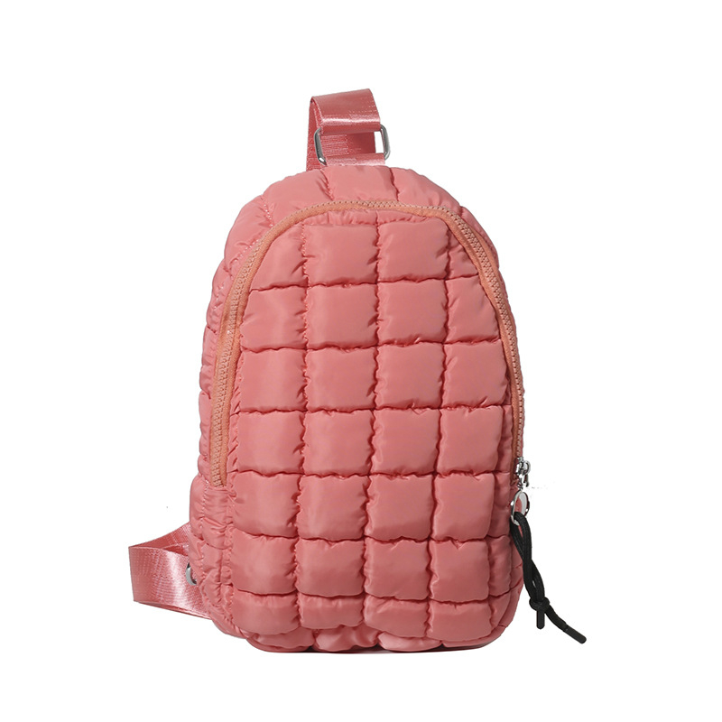 Crossbody sportska torba od najlona s quiltanim rombo uzorkom, zatvarač, poliesterska podstava, unutarnji džep za mobitel, unutarnji džep tip patch