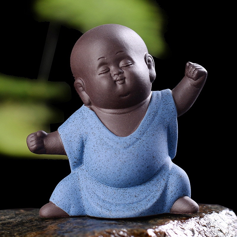 Keramičke figure za bonsai – mini pejzaž, četiri mala monaha, ručno izrađeno, purpurna glina, kineski stil