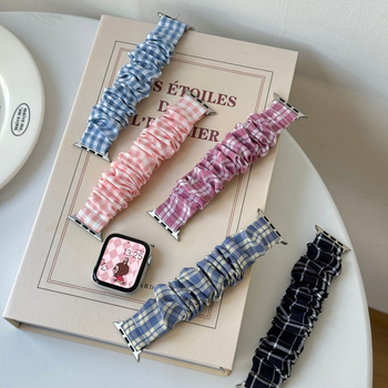 Apple Watch plüss karkötő kockás mintával – divatos stílus, testreszabható interfész méretek, egy körös csat (nincs rajta zár), kompatibilis az Apple Watch-szal