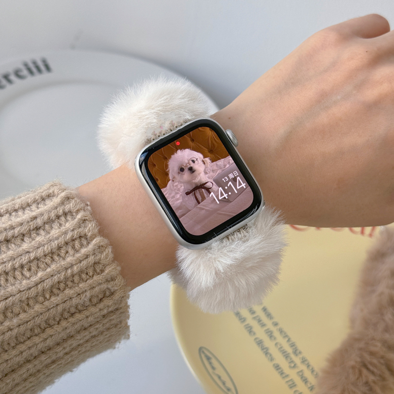 Apple Watch plüss karkötő kockás mintával – divatos stílus, testreszabható interfész méretek, egy körös csat (nincs rajta zár), kompatibilis az Apple Watch-szal