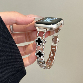 Μεταλλικό λουράκι ρολογιού με σχέδιο τετράφυλλου κλήρου, συμβατό με Apple Watch Series 6–10 και SE, προέλευση Xinji, κυκλοφόρησε φθινόπωρο 2024