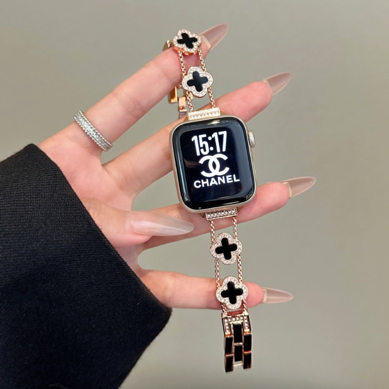 Μεταλλικό λουράκι ρολογιού με σχέδιο τετράφυλλου κλήρου, συμβατό με Apple Watch Series 6–10 και SE, προέλευση Xinji, κυκλοφόρησε φθινόπωρο 2024