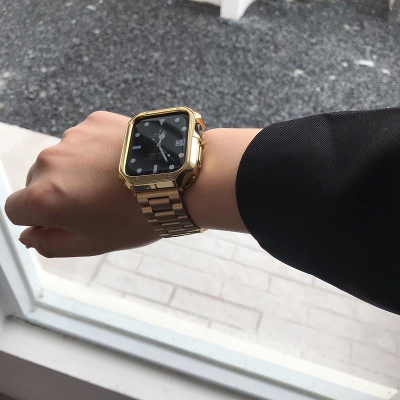 Apple Watch fém szíj speciális testreszabott interfésszel, kompatibilis az Apple Watch-szal