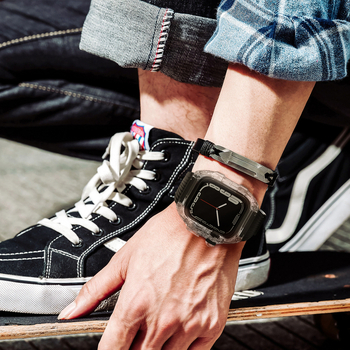 Zaštitna futrola za Apple Watch s prozirnim polikarbonatnim kućištem i silikonskom sportskom narukvicom; kompatibilno s serijama S8/S7 i SE2; težina oko 13 g