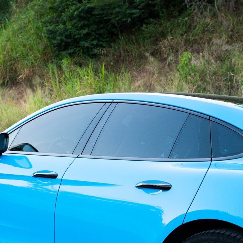 Film de izolare termică auto - PET, transmisie luminoasă 5-80%, izolație termică 60%, protecție UV 99%