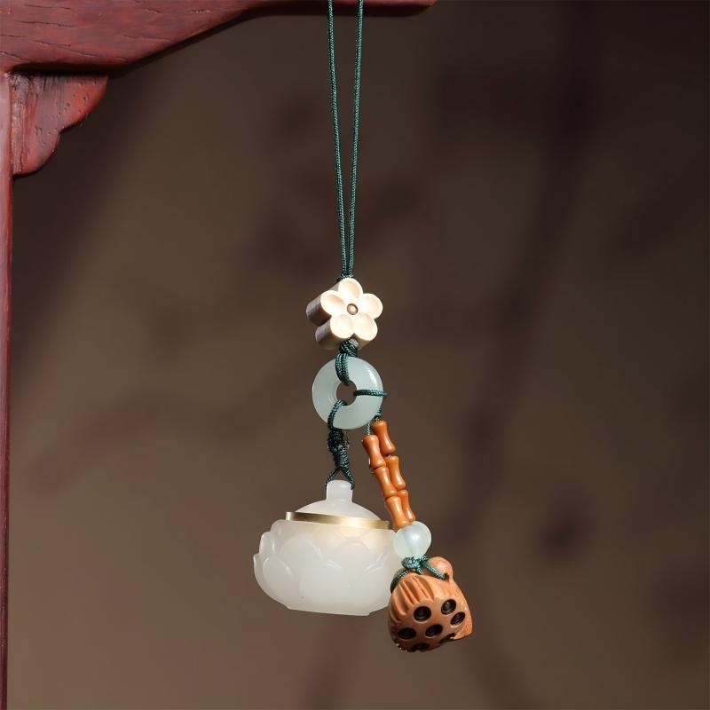 Telefónny reťaz v čínskom štýle s luminiscenčným kameňom, gravírované a leštené spracovanie, vzor s držiakom hrnčeka, leto 2025