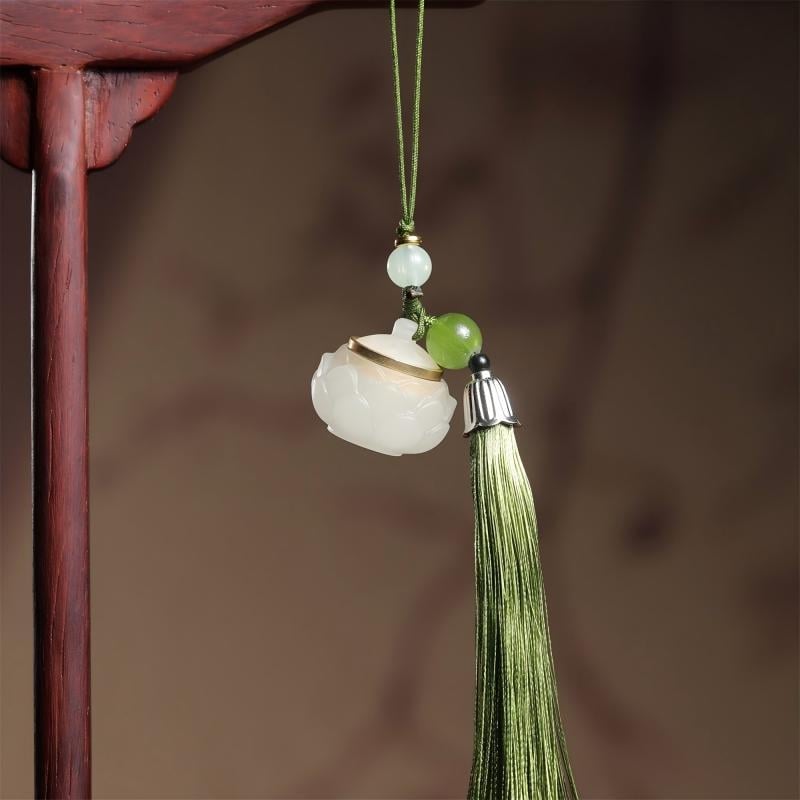 Telefónny reťaz v čínskom štýle s luminiscenčným kameňom, gravírované a leštené spracovanie, vzor s držiakom hrnčeka, leto 2025