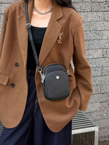 Geantă pentru telefon pentru femei din piele naturală, din primul strat de piele, închidere cu fermoar, buzunar interior cu fermoar, formă pătrată verticală