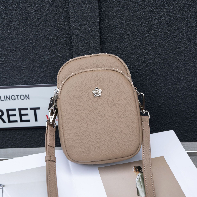 Geantă pentru telefon pentru femei din piele naturală, din primul strat de piele, închidere cu fermoar, buzunar interior cu fermoar, formă pătrată verticală