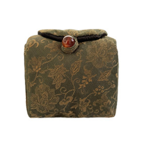 Peggy Hall Teaceremónia kiegészítők tároló táska teáskészlethez, teáskannával és teáscsészékkel, Nishijin-brokát utazótáska nyomtatott logóval