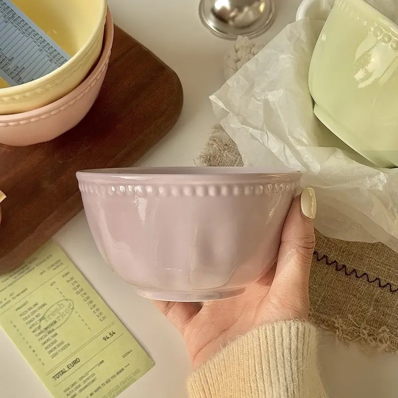 Reliefná keramická miska s podglazúrovou úpravou, nordický štýl, guľatá, vhodná do mikrovlnky