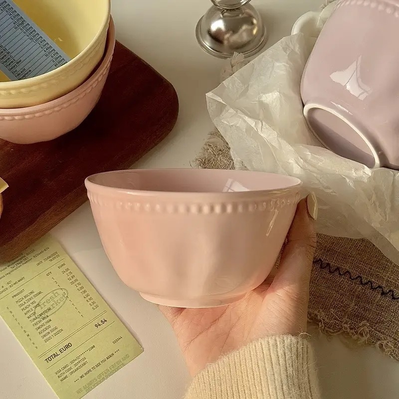 Reliefná keramická miska s podglazúrovou úpravou, nordický štýl, guľatá, vhodná do mikrovlnky