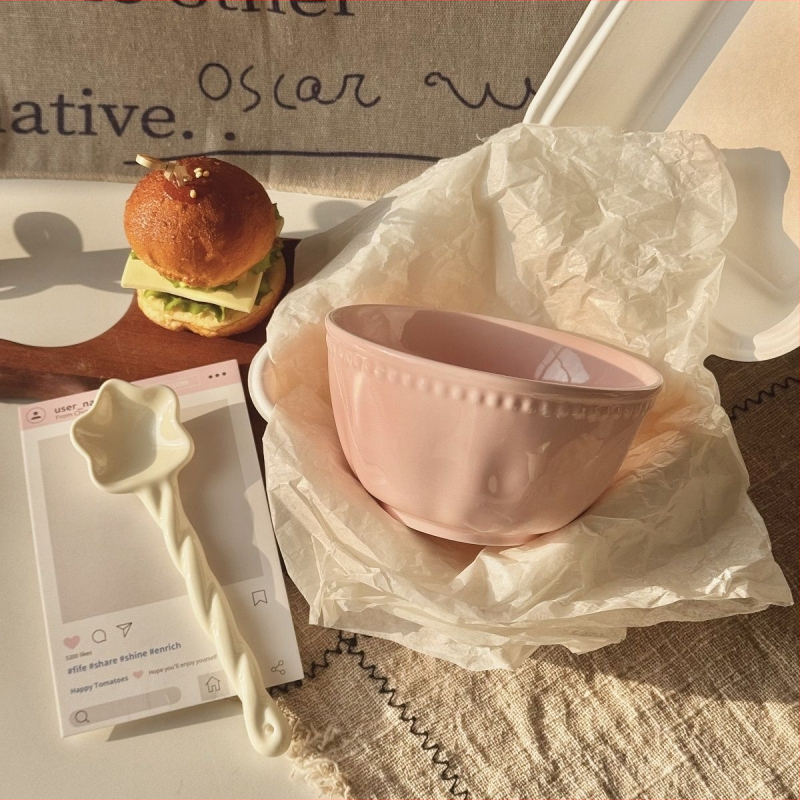 Reliefná keramická miska s podglazúrovou úpravou, nordický štýl, guľatá, vhodná do mikrovlnky