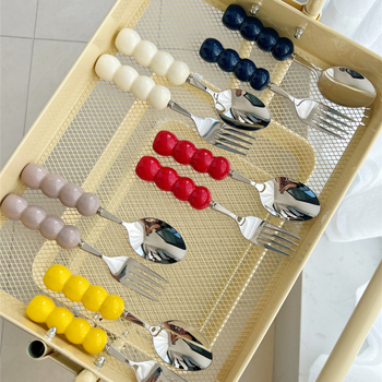 Kerámiával fogantyúzott kés, villa és kanál készlet, 304 rozsdamentes acélból, tükörfényes felület, egyszínű dizájn, friss és aranyos stílus