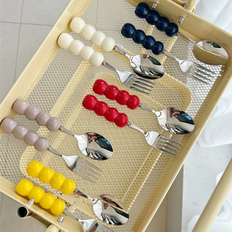 Kerámiával fogantyúzott kés, villa és kanál készlet, 304 rozsdamentes acélból, tükörfényes felület, egyszínű dizájn, friss és aranyos stílus