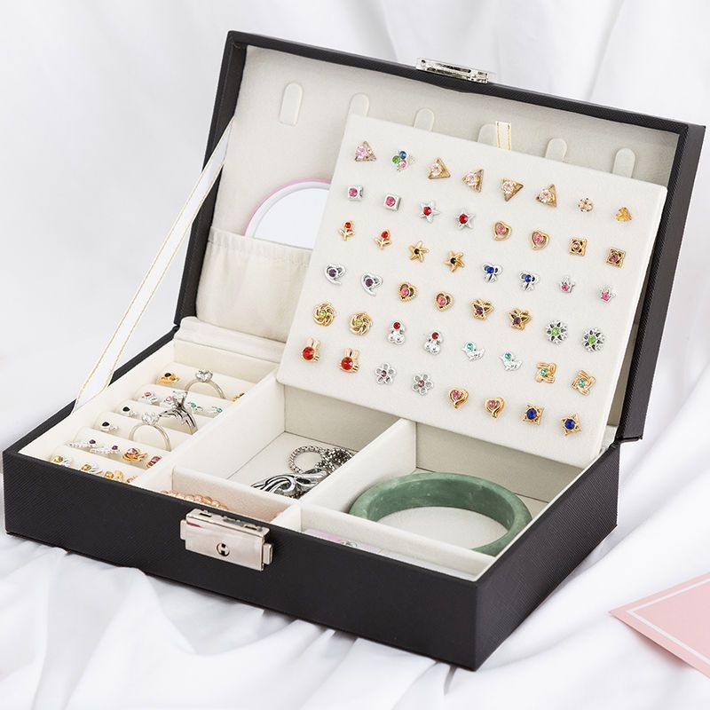 Nagy kapacitású ékszerdoboz, kétszintes zárható, porálló, papíralapanyag