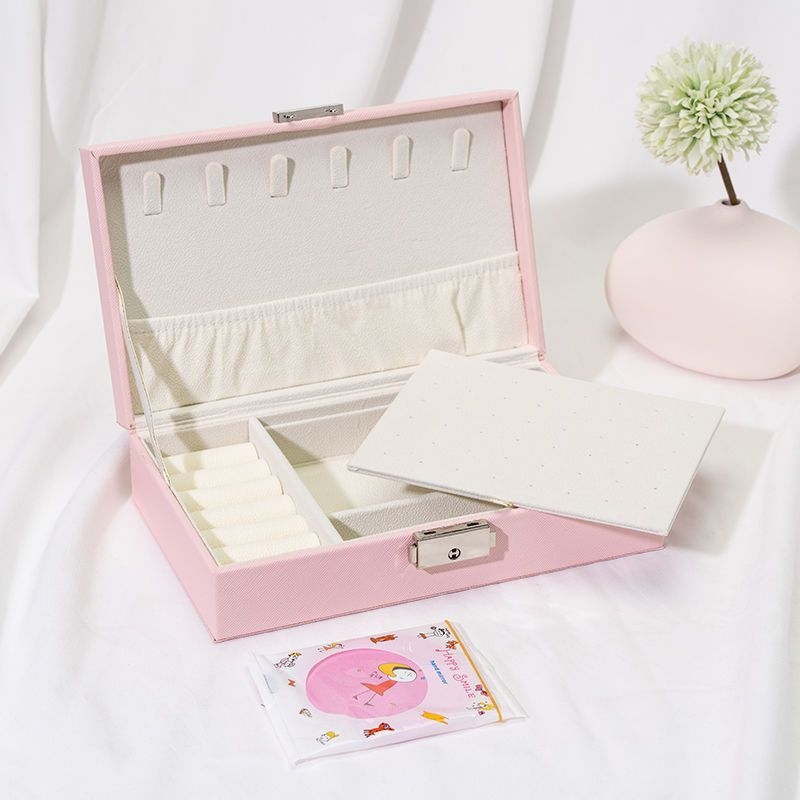 Nagy kapacitású ékszerdoboz, kétszintes zárható, porálló, papíralapanyag