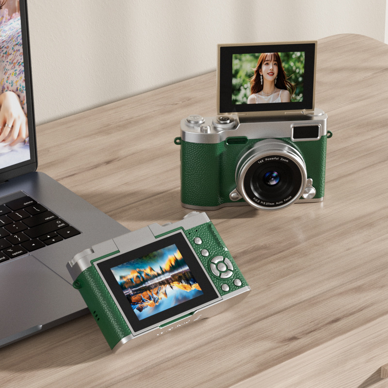 Aparat digital cu senzor CCD, zoom optic 16x, rezoluție maximă 1280x1024, ecran LCD, stabilizare electronică a imaginii