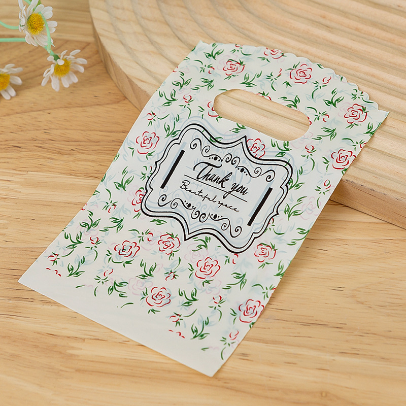 Saci plastici de cadouri pentru bijuterii — dublu strat, origine Yiwu (Zhejiang), marcă Tonghong, capacitate zilnică 100000.