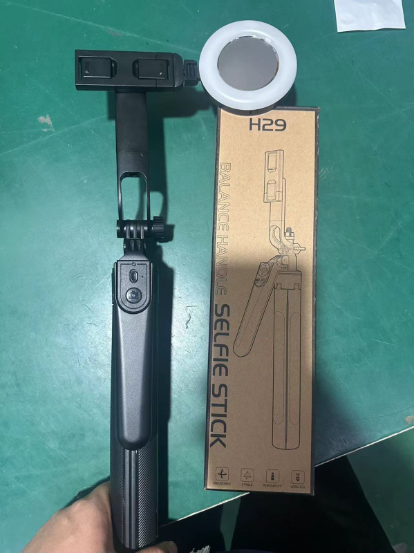 Alumīnija sakausējuma selfie statīvs ar tālvadības pulti un Bluetooth, modelis H29, vertikāla uzņemšana