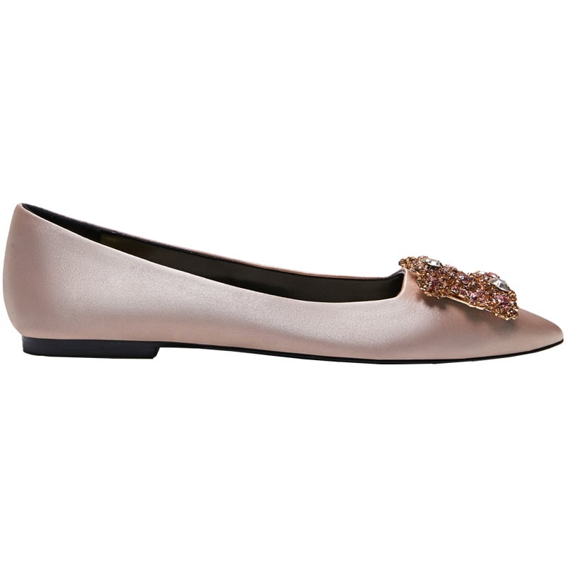 Vjenčane cipele za žene: špičasti nos, gornji dio od svilenog satena, visok uski pet 6–8 cm, gumeni potplat