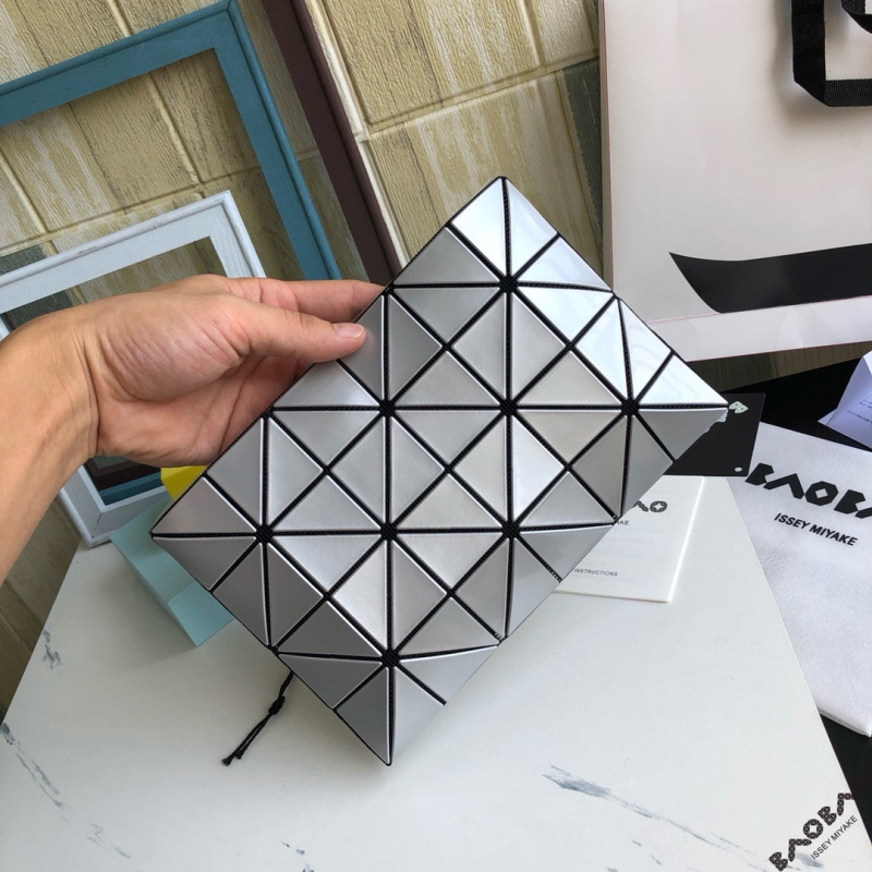 PVC večerná taška štýlu envelope, vodorovný štvorcový tvar, zips, polyesterová podšívka, priehradka na dokumenty