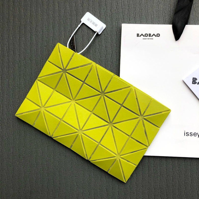 PVC večerná taška štýlu envelope, vodorovný štvorcový tvar, zips, polyesterová podšívka, priehradka na dokumenty